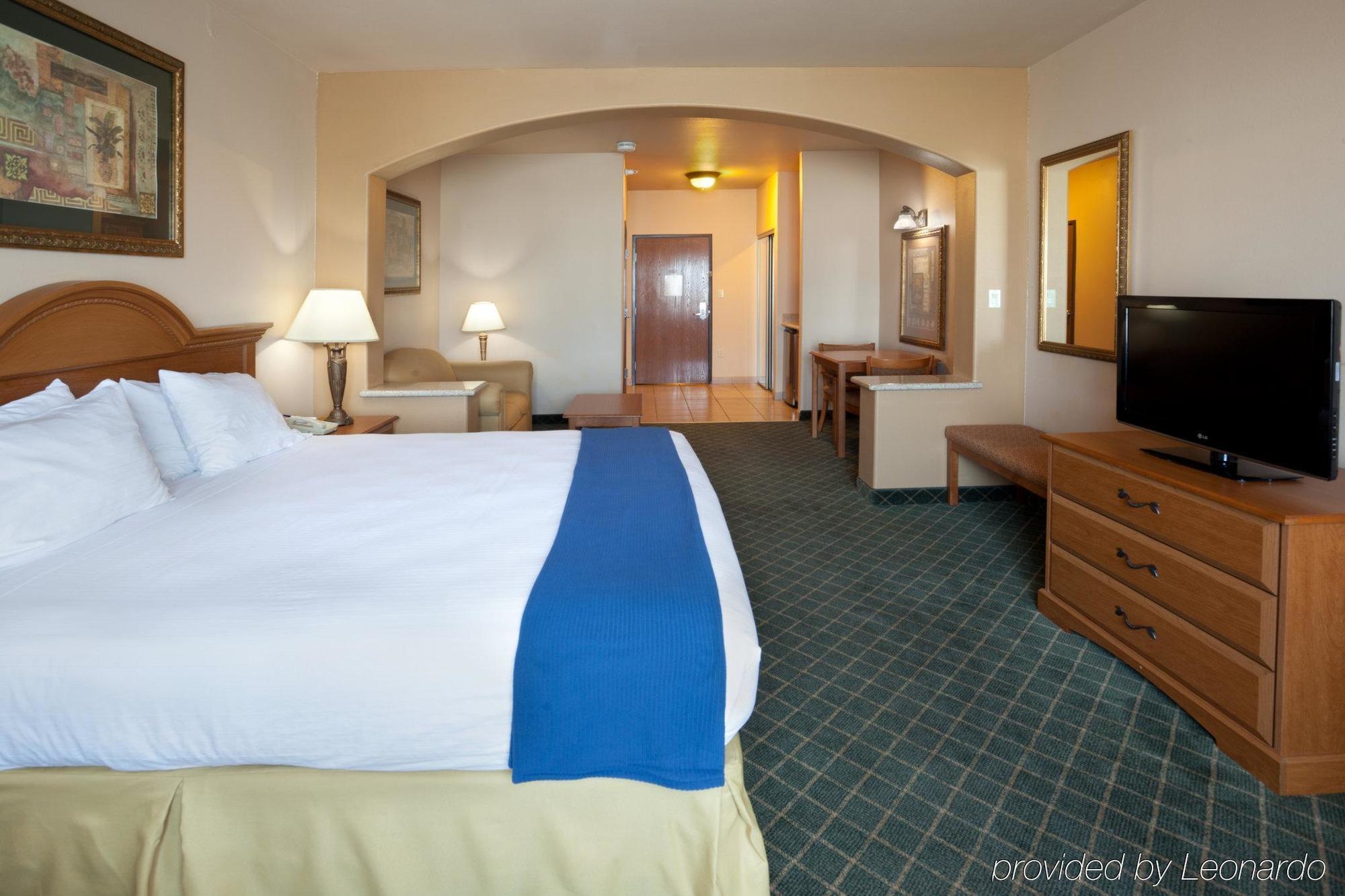 Holiday Inn Express Hotel And Suites Alice By Ihg מראה חיצוני תמונה